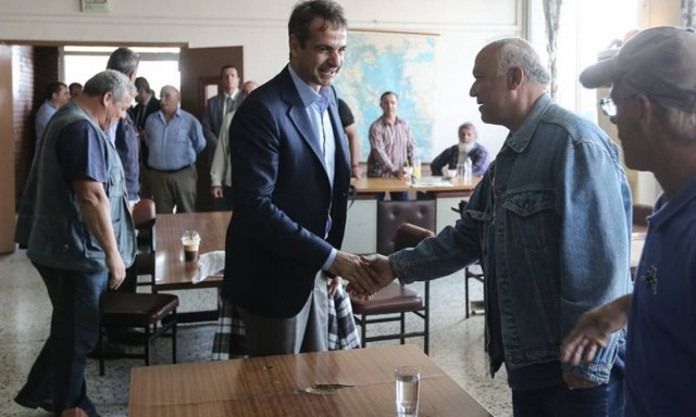 Μητσοτάκης: Οι πολιτικοί πρέπει να δουλεύουν σκληρά και να λένε την αλήθεια (photos)