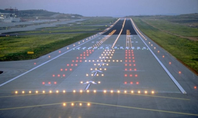 Προσκλήσεις ενδιαφέροντος από την ΥΠΑ για δέκα «άγονες» αεροπορικές γραμμές