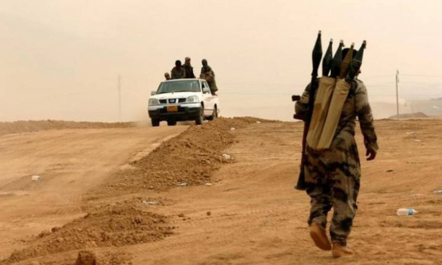 Σφίγγει ο κλοιός στη Μοσούλη: Τζιχαντιστές ξυρίζουν τα γένια τους για να γίνουν ένα με τους αμάχους