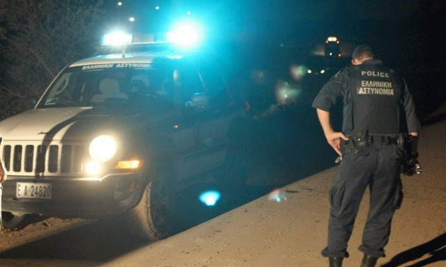 Κορωπί: Βρέθηκαν θαμμένα σε χωράφι όπλα και 16 κιλά ηρωίνης! (pics)