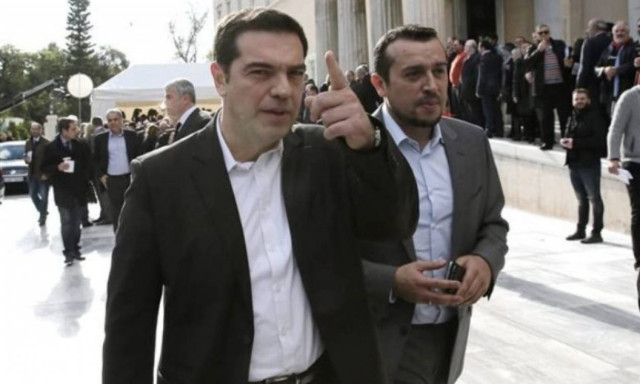 Τηλεοπτικές άδειες: Σε αδιέξοδο το δίδυμο Τσίπρα - Παππά