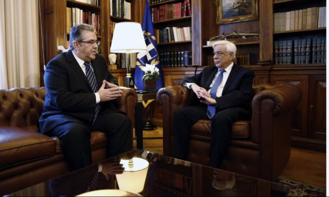 Κουτσούμπας σε Παυλόπουλο: Εκτός από το ΕΣΡ έχουμε οικονομικά προβλήματα