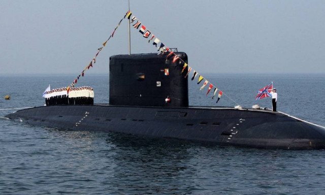 Συναγερμός στο ΝΑΤΟ: Νότια της Κρήτης πλέει η Ρωσική Αρμάδα…Συνοδεύεται από Υποβρύχιο «Στελθ»