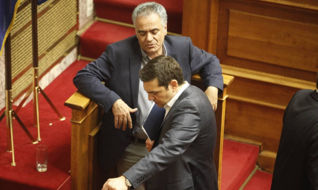 Ραγδαίες εξελίξεις στην κυβέρνηση: «Μπλόκο» Σκουρλέτη σε επένδυση στις Σκουριές