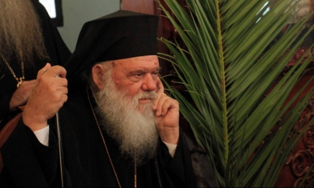 Σιγή ιχθύος από την κυβέρνηση παρά τις καταγγελίες Ιερώνυμου