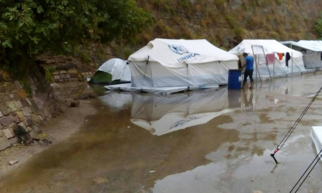 Χίος: Ένταση και μικροσυμπλοκές μεταξύ μεταναστών στη Σούδα (vid)