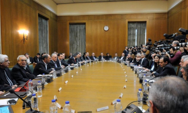 Ανασχηματισμός: Δείτε το πρώτο σχόλιο (vid)