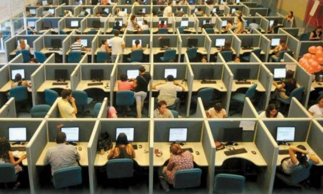 Οι εισπρακτικές εταιρείες καταγράφουν τους συγγενείς των οφειλετών χωρίς ενημέρωση!