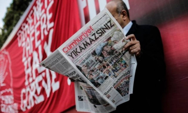 Turkey detains Cumhuriyet newspaper journalists