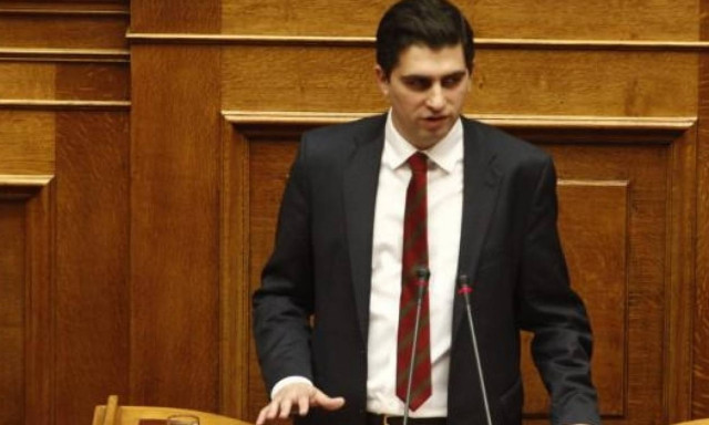 Ερώτηση Δήμα για τις θέσεις Παπαδημητρίου, για την πορεία της οικονομίας