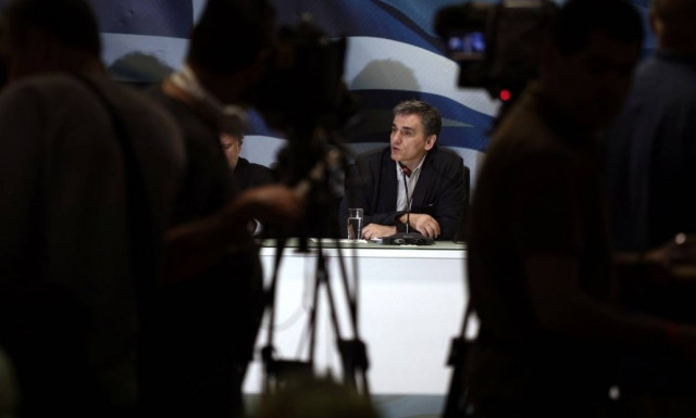 Οι «καυτές» πατάτες της κυβέρνησης του συμβιβασμού