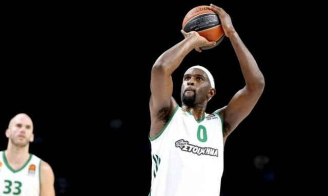 Ο Σίνγκλετον για την εκλογή Τραμπ (tweets)