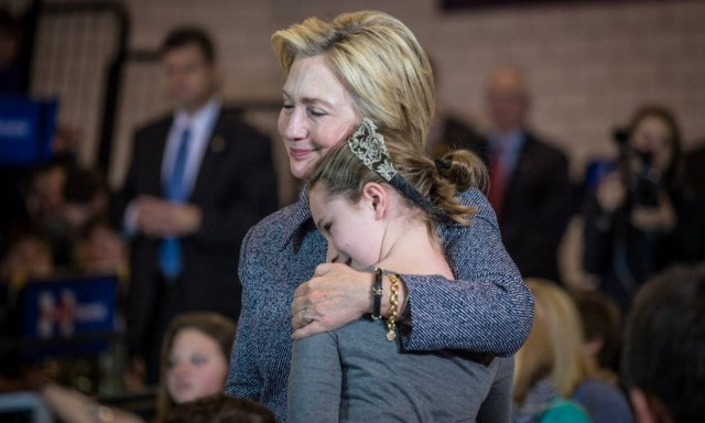 Αμερικανικές εκλογές 2016: Tweet ηττημένου από τη Χίλαρι - Πού βλέπει τα αποτελέσματα