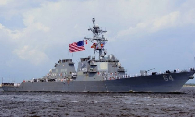 Αμερικανικό καταδρομικό στο λιμάνι του Πειραιά - Τι συμβαίνει; (vid)