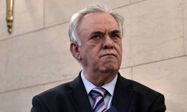 Παρέμβαση Δραγασάκη στο «αδιέξοδο» της  Εθνικής Τράπεζας