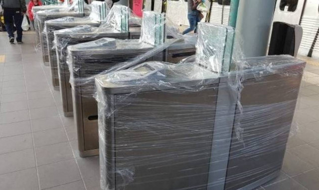 Electronic tickets in buses to be available by late January, Transport Min Spirtzis says