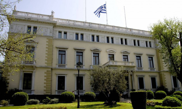 Επίσκεψη Ομπάμα: Σφυρίδα και γλυκό με κάστανα στο μενού του Προεδρικού Μεγάρου