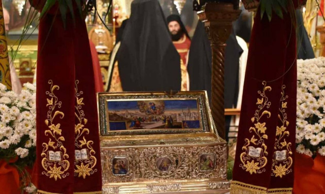 Παρατείνεται το προσκύνημα της Αγίας Ζώνης στην Καλαμαριά!