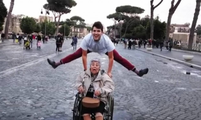 Κρήτη: Αυτός είναι ο καλύτερος εγγονός του κόσμου! Έκανε δώρο στη γιαγιά του ένα… (vid)