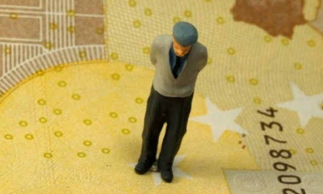 Συντάξεις Δεκεμβρίου 2016: Δείτε τις ημερομηνίες πληρωμής ανά ασφαλιστικό ταμείο