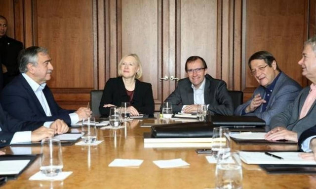 Κυπριακό: Στο «φως» της δημοσιότητας χάρτης για τις διαπραγματεύσεις (photo)