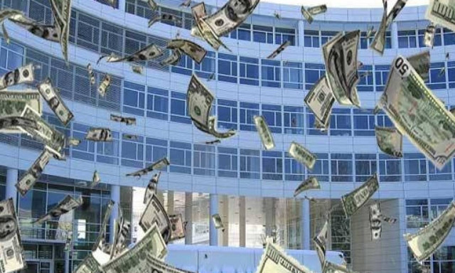 «Χρυσές» μίζες: Στις 24 Φεβρουαρίου η δίκη μετά το φιάσκο με το αμετάφραστο βούλευμα