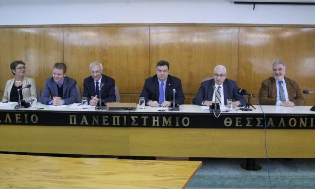 Η ελληνική γλώσσα θα διδάσκεται στα σχολεία της Ρωσίας! (pics+vid)