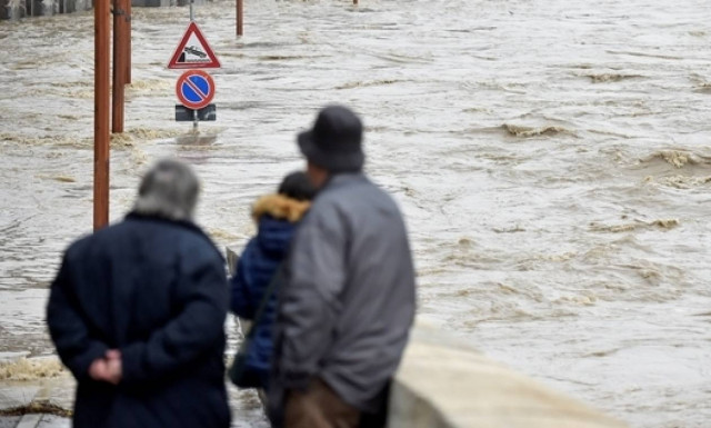 Φονικό κύμα κακοκαιρίας στην Ιταλία! Σε κατάσταση έκτακτης ανάγκης η χώρα (video+pics)