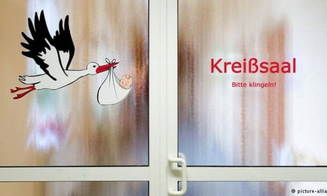 Απίστευτο! Κλείνουν μαιευτήρια λόγω λιτότητας στην Γερμανία