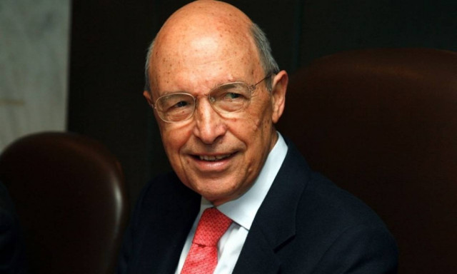 Όλο το σύστημα διαπλοκής ποντάρει στο Σημίτη