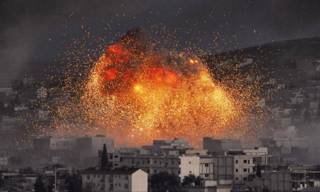 Συρία: «Έπεσε» το Χαλέπι - Χιλιάδες άμαχοι εγκαταλείπουν την πόλη (Vids)