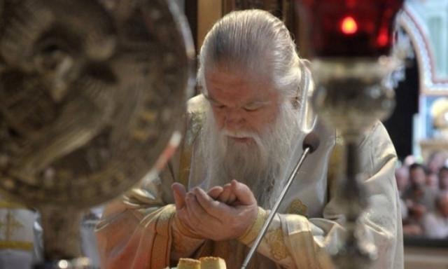 Ο Μητροπολίτης Καλαβρύτων αποστομώνει τον Ζουράρι