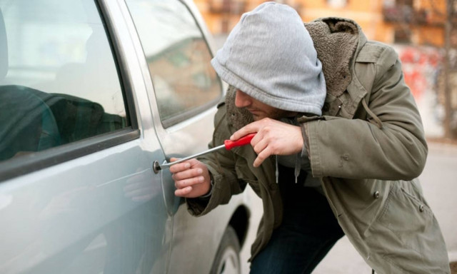 Θεσσαλονίκη: Εξαρθρώθηκε συμμορία που έκλεβε οχήματα - Ηγετικό μέλος ένας 19χρονος