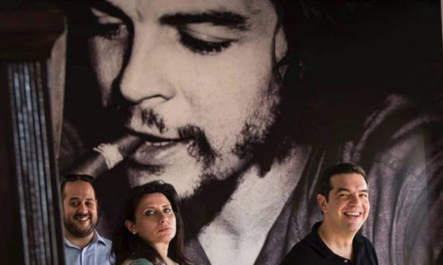 Το twitter «γλεντάει» τον Τσίπρα για το ταξίδι στην Κούβα