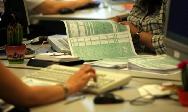 ΠΡΟΣΟΧΗ - Διορθώστε τα λάθη στο Ε9! Λήγει σήμερα η προθεσμία για τροποποιητικές δηλώσεις