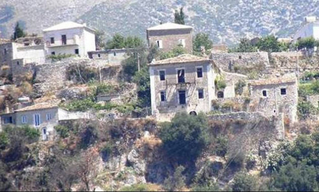 Οι Έλληνες της Αλβανίας διοργανώνουν συνέδριο στα Τίρανα για την υφαρπαγή των περιουσιών τους