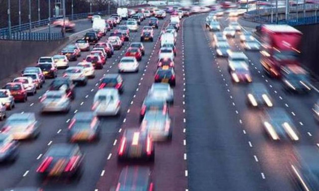 Τέλη κυκλοφορίας 2017: Και όμως δεν είναι ίδια με πέρυσι – Δείτε αν θα πληρώσετε περισσότερα!