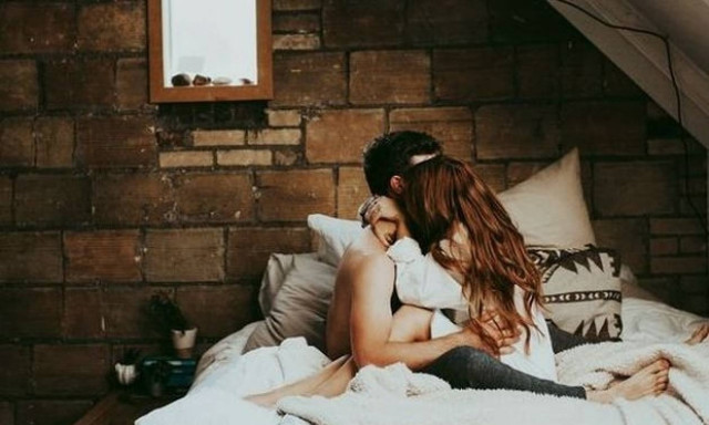 Ποιο είναι το sex trend για το οποίο ντρέπεσαι αλλά... υιοθετείς φανατικά;