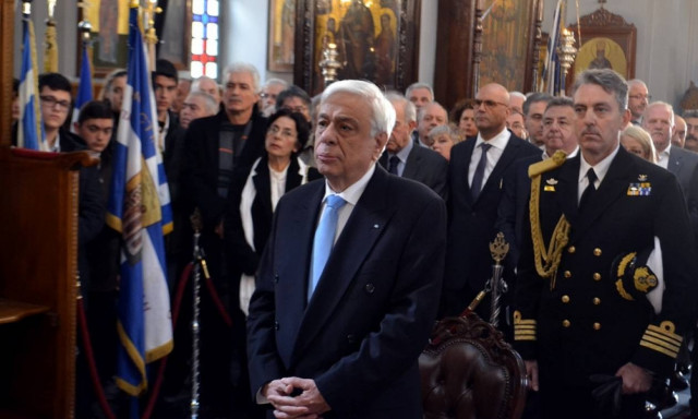 Ηχηρό μήνυμα Παυλόπουλου: Οι Έλληνες μπορούμε να ζήσουμε μόνο ελεύθεροι