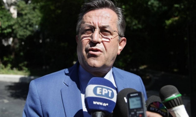 Νικολόπουλος: Παροχές υγείας και σύνταξη για την εσωοικιακή εργασία των γυναικών