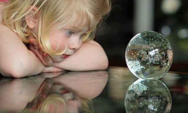 Παιδοκεντρισμός: Ποιος έχει τον έλεγχο και ποιες είναι οι συνέπειες για το παιδί;