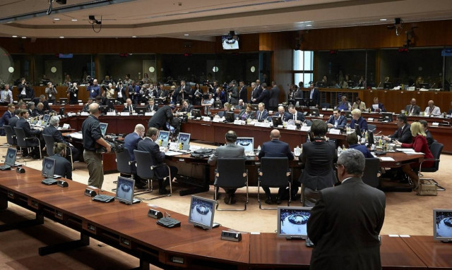 EE: Η Σύνοδος Κορυφής θα είναι μονοήμερη και θα ολοκληρωθεί με δείπνο εργασίας χωρίς την Μέι