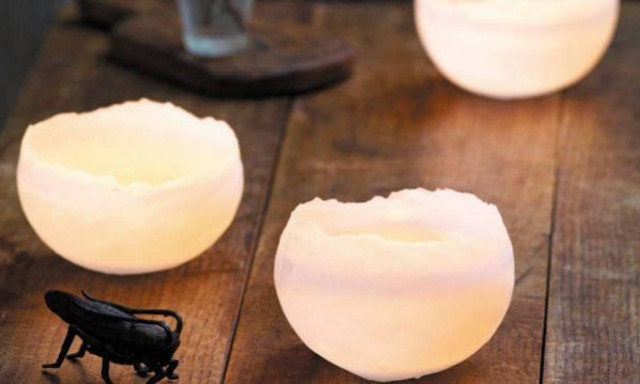 Φτιάξτε κεριά για τα Χριστούγεννα χρησιμοποιώντας... μπαλόνια!