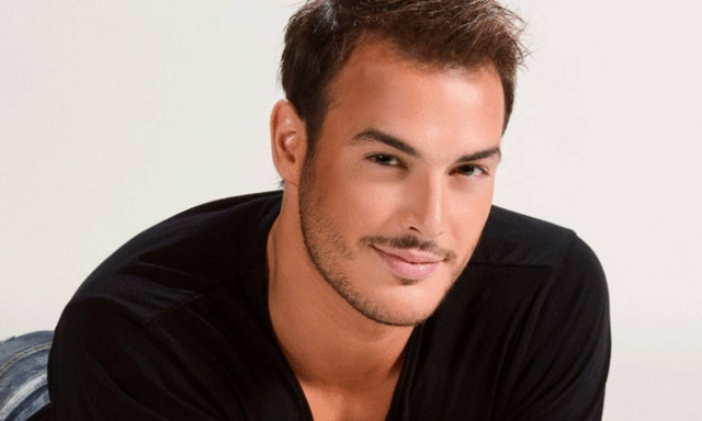 Στο νοσοκομείο ο Σάκης Αρσενίου (pics)