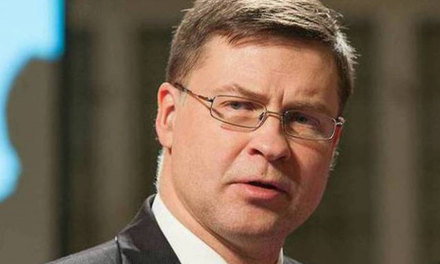 Ντομπρόβσκις: Ήταν ένα καλό Eurogroup  για την Ελλάδα