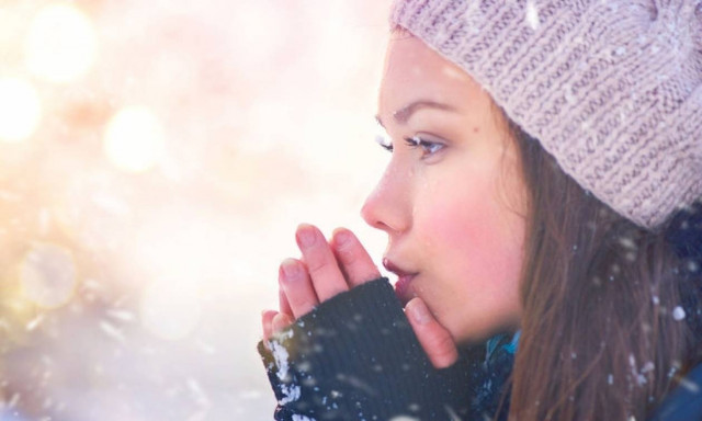 Χαμηλές θερμοκρασίες: Πώς επιδρούν στην υγεία, τη διάθεση και τη σεξουαλική ζωή