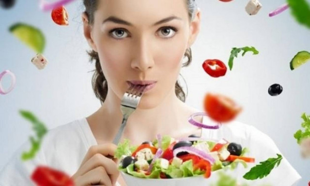 Τελικά το βραδινό γεύμα μας παχαίνει;