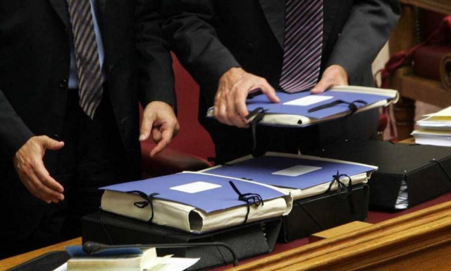 Tο απόγευμα ξεκινά η συζήτηση του προϋπολογισμού 2017 - Τι περιλαμβάνει