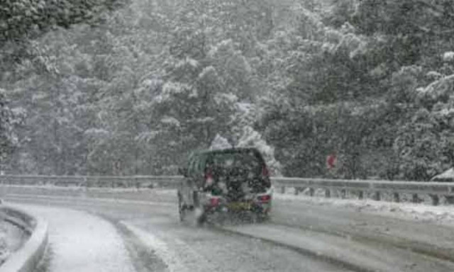 Καιρός: Νέο κύμα κακοκαιρίας θα «χτυπήσει» τη χώρα - Χιόνια και στην Αττική σήμερα