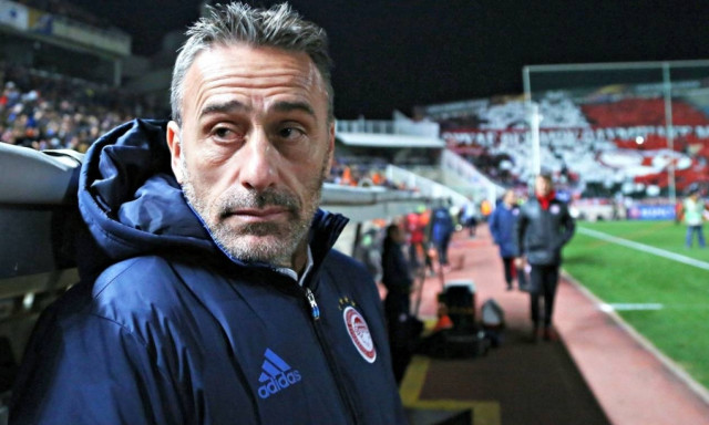 Ρε συ Μπέντο μήπως είσαι άνιωθος;